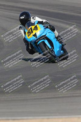 media/Oct-08-2023-CVMA (Sun) [[dbfe88ae3c]]/Race 3 Amateur Supersport Middleweight/